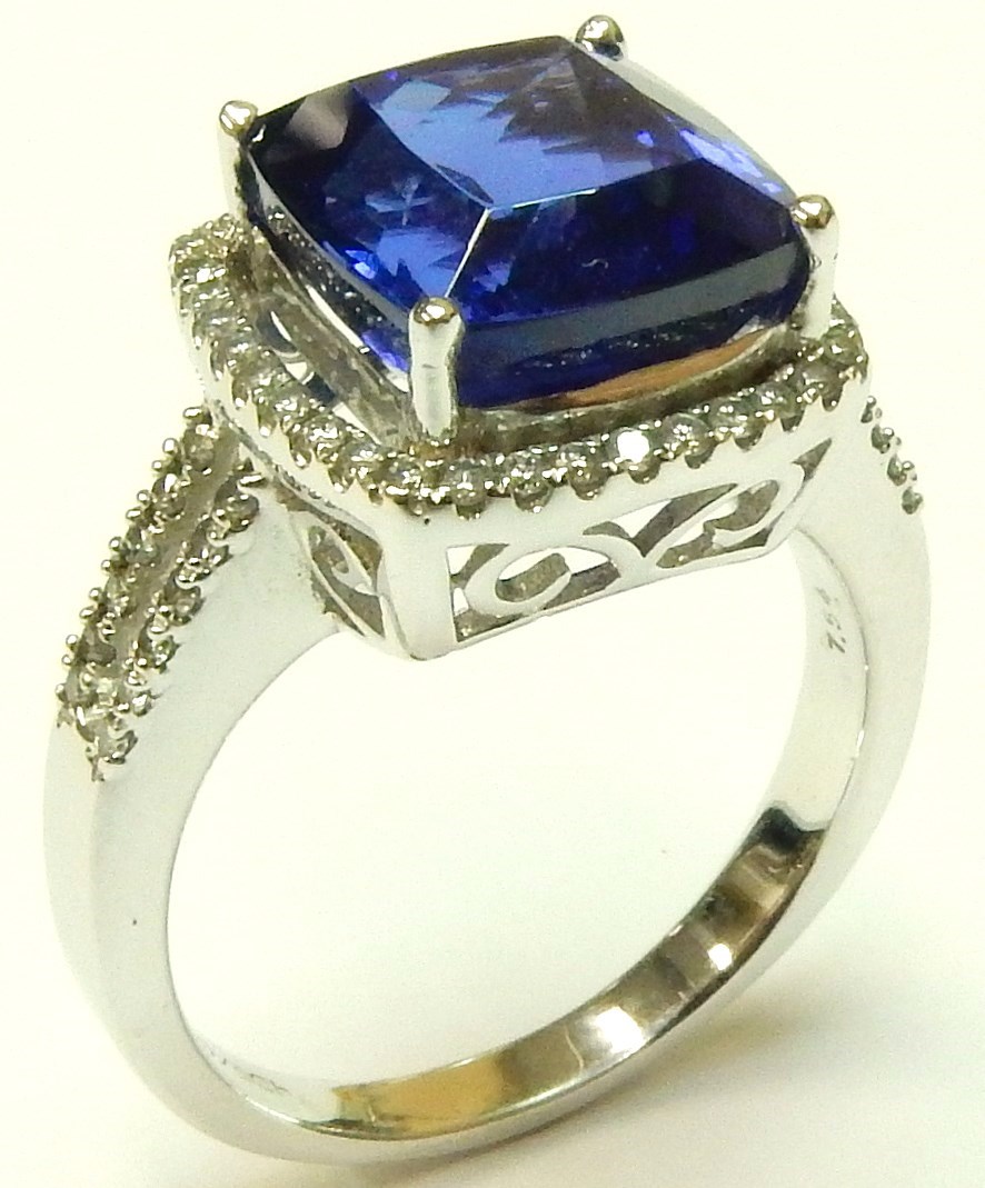 Bill Le Boeuf Jewellers - Barrie, Ontario - rings $5000 plus